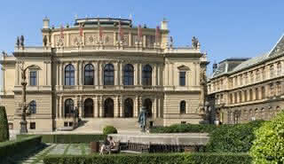 德沃夏克第八交响曲在布拉格鲁道夫音乐学院上演