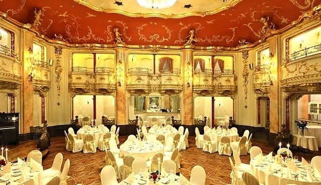 Mozart Dinner Oper in Prag