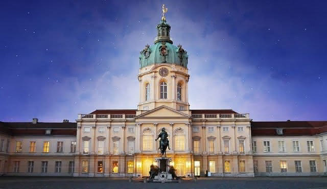 Berliner Residenz Konzerte avec dîner : La danse des violons avec l'orchestre de la Berliner Residenz : Vivaldi & Telemann