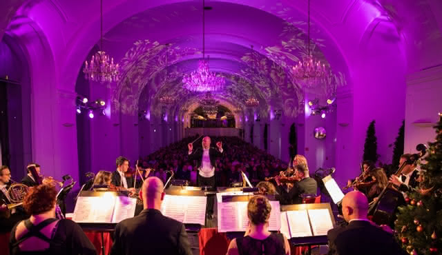 Descubra Schönbrunn: visita al palacio, cena y concierto