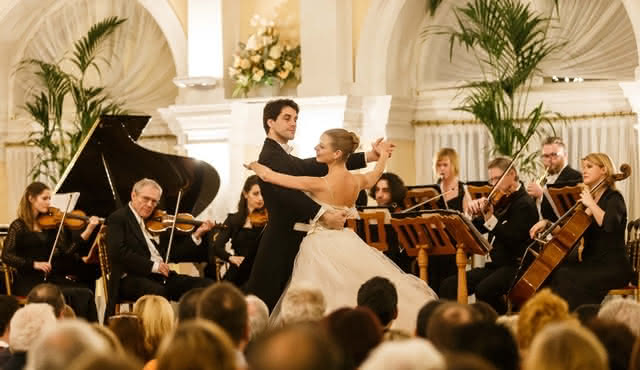 Штраус и Моцарт: концерт и ужин в Вене