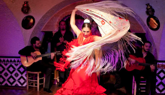 Фламенко в Барселоне: Tablao Flamenco Cordobes