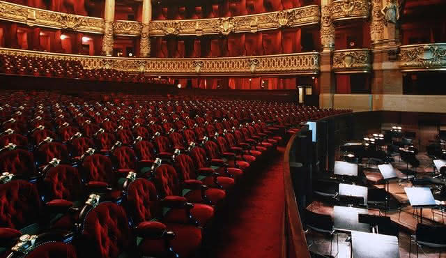 Spektakel der Tanzschule der Pariser Oper