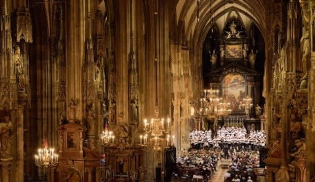 Requiem à l'anniversaire de la mort de Mozart : Cathédrle Saint‐Etienne
