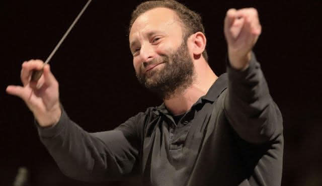 Kirill Petrenko leads Bartók with the Concertgebouw Orchestra