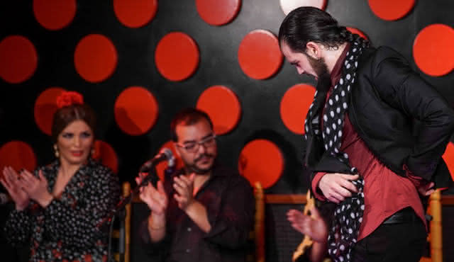 Los Tarantos: Salão de Flamenco Tradicional em Barcelona
