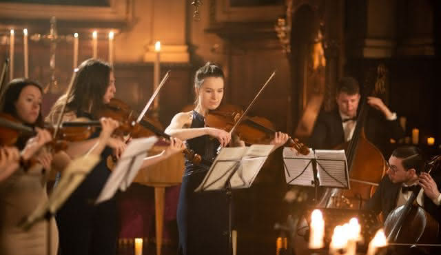 Vivaldi's Four Seasons by Candlelight