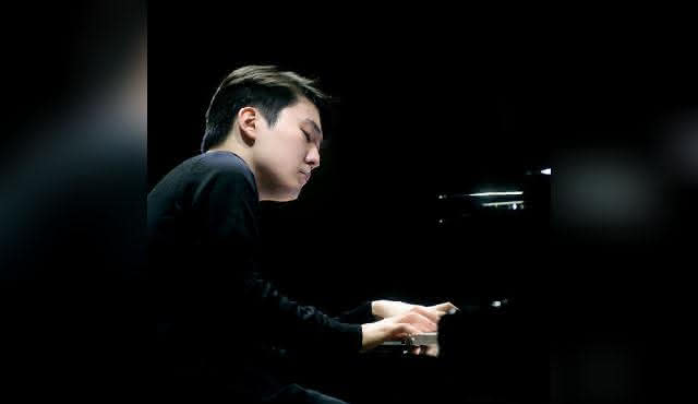 Academy of St Martin in the Fields, Seong‐Jin Cho: Great Performers at Bologna Festival