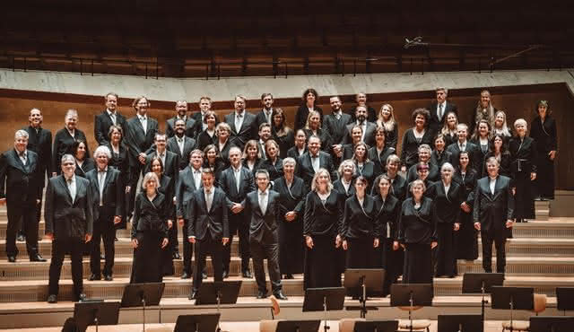 Philharmonischer Chor Berlin & Brandenburgisches Staatsorchester: Rossini und Reznicek in der Philharmonie Berlin