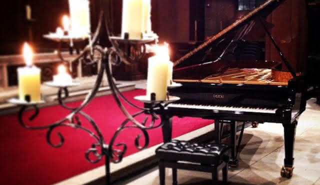 Mozart Piano concertos by Candlelight