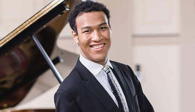 Kaufman Music Center: Clayton Stephenson